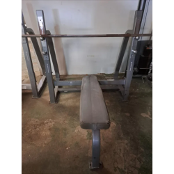 ! Compra tu Banco press superior olimpicobarato!. Material marca Bodytone usado en buen estado.
